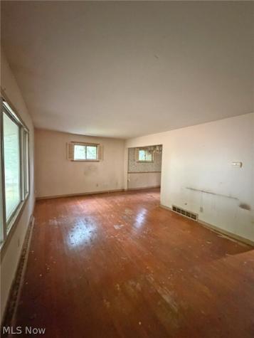 671 Lafayette Drive Akron OH 44303