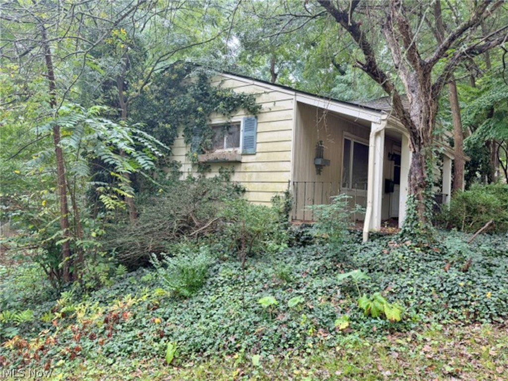 671 Lafayette Drive Akron OH 44303
