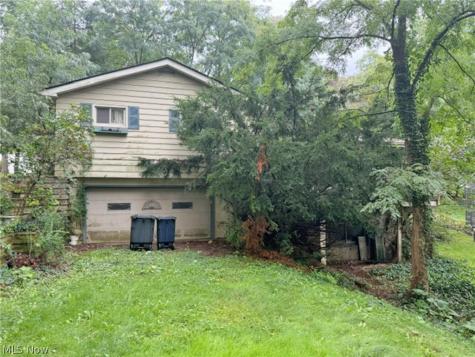 671 Lafayette Drive Akron OH 44303