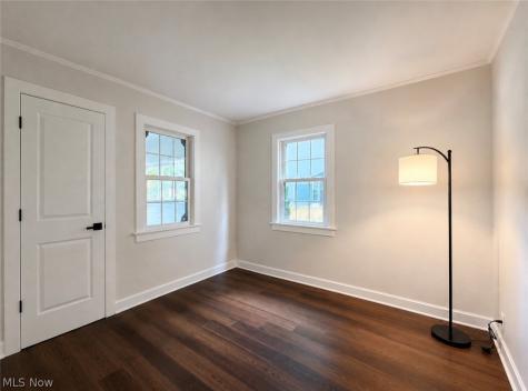1307 Ford Street Lyndhurst OH 44124