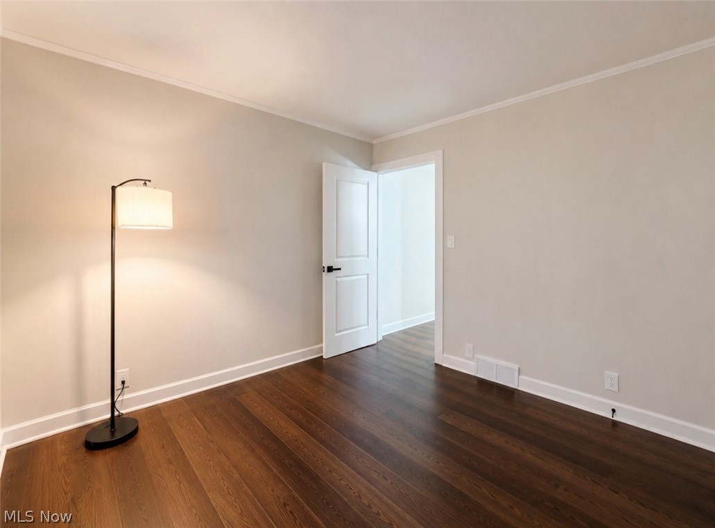 1307 Ford Street Lyndhurst OH 44124