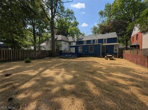 1307 Ford Street Lyndhurst OH 44124