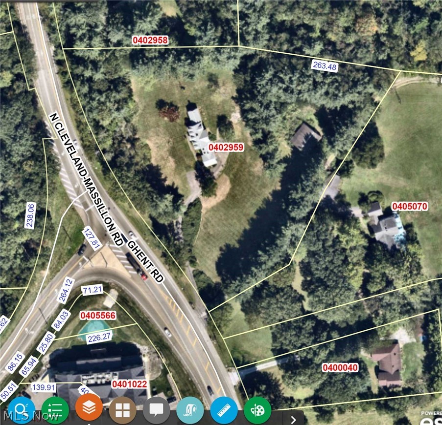 1075 Ghent Road Akron OH 44333