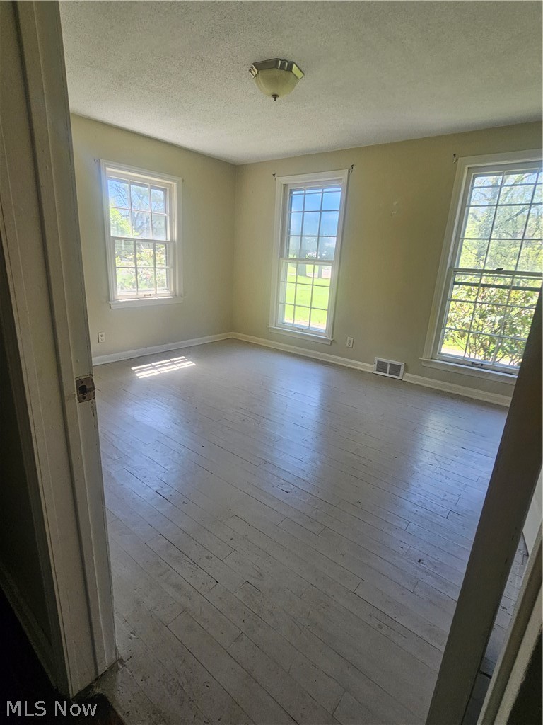 1075 Ghent Road Akron OH 44333