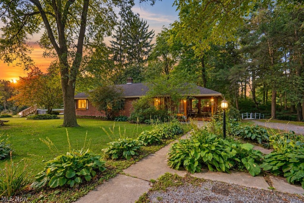 528 Pres Vannes Drive Dalton OH 44618