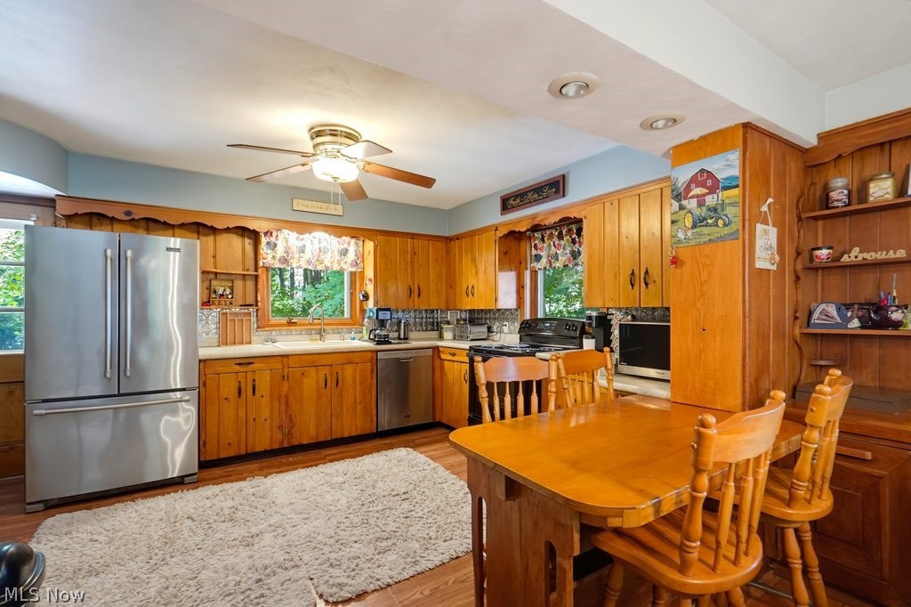 528 Pres Vannes Drive Dalton OH 44618