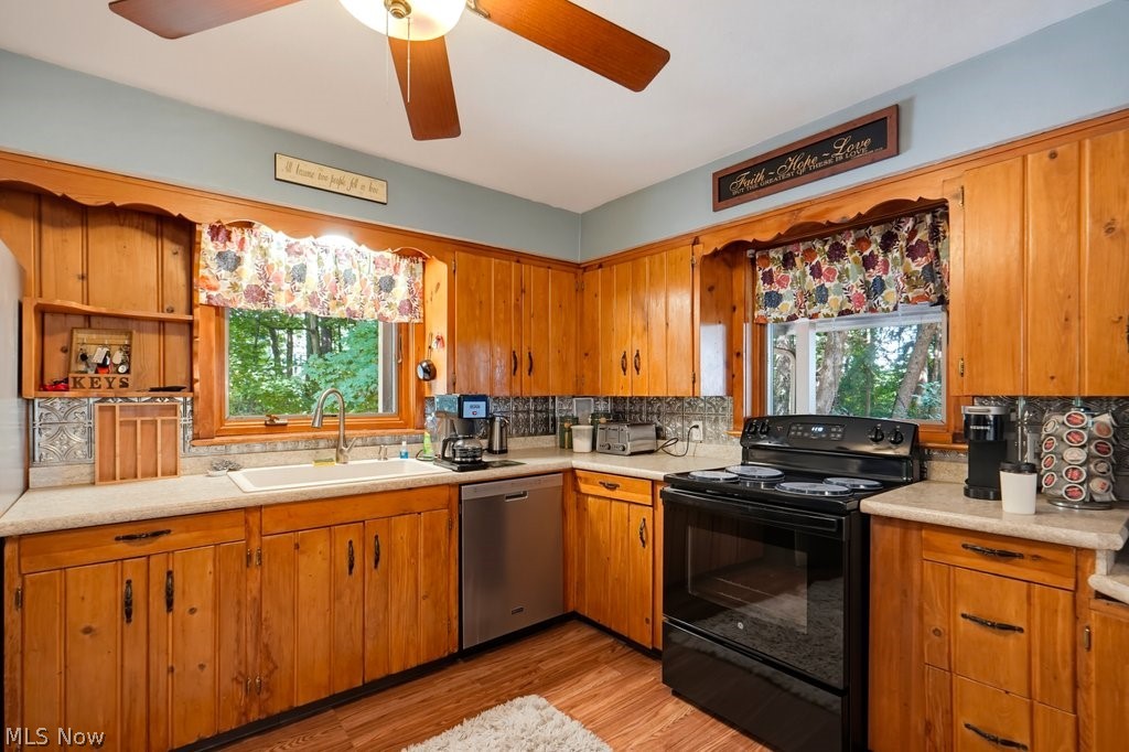 528 Pres Vannes Drive Dalton OH 44618