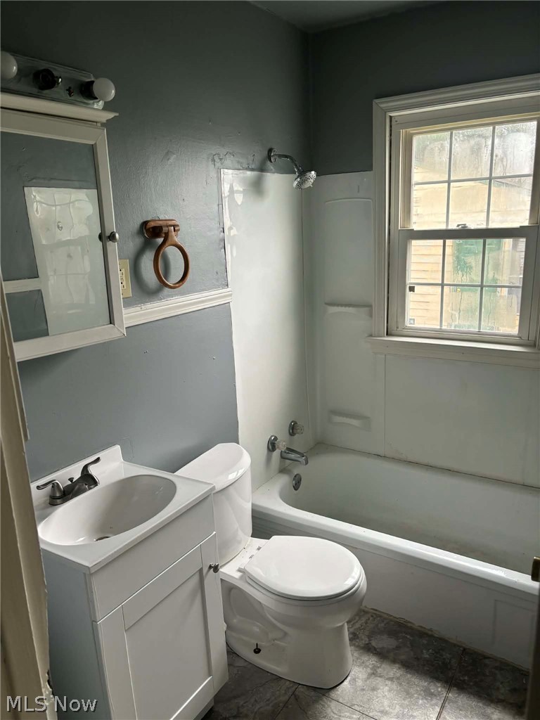 828 Marmion Avenue Youngstown OH 44502