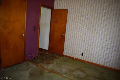106 S Beverly Avenue Youngstown OH 44515