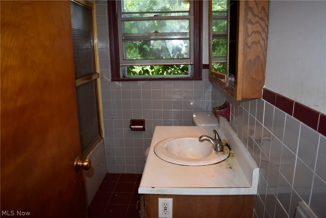 106 S Beverly Avenue Youngstown OH 44515