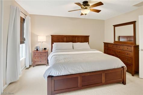 1910 Northgate Circle Akron OH 44320