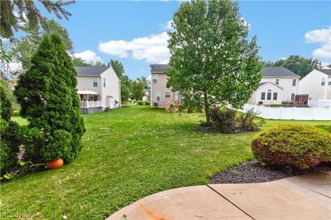 1910 Northgate Circle Akron OH 44320