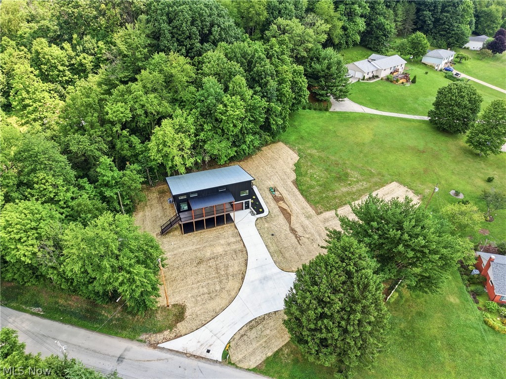 1297 Goshen Hill Road SE New Philadelphia OH 44663