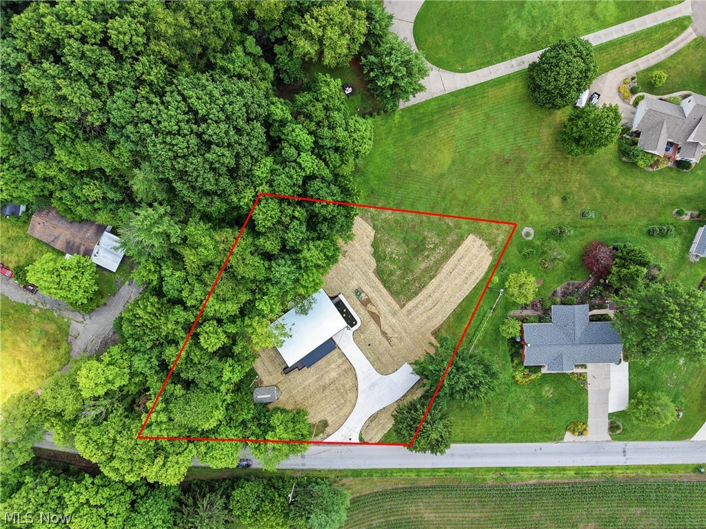 1297 Goshen Hill Road SE New Philadelphia OH 44663