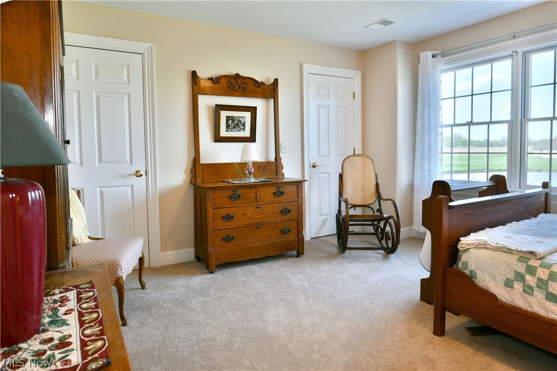 6367 Angel Court Warren OH 44481