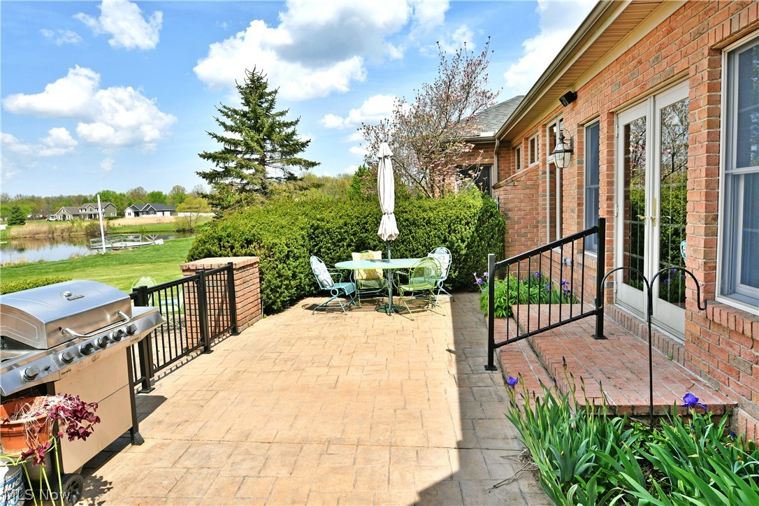 6367 Angel Court Warren OH 44481