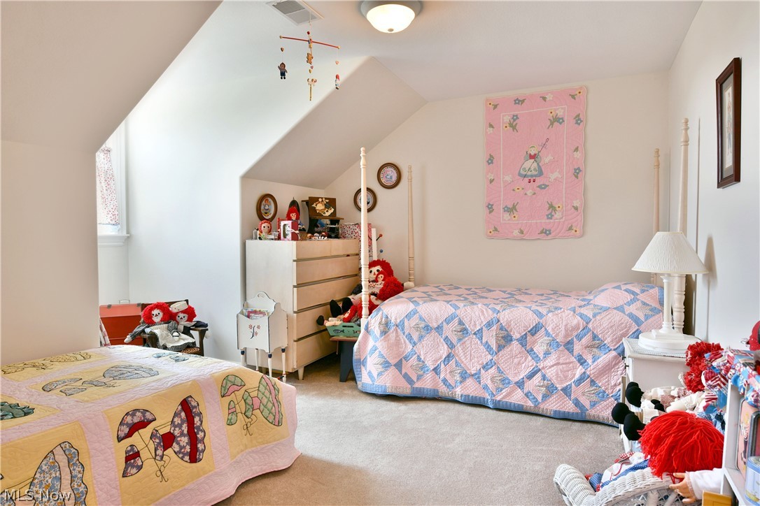 6367 Angel Court Warren OH 44481