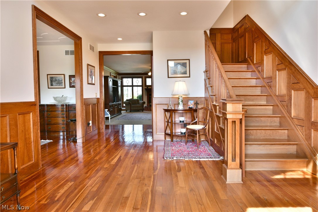 6367 Angel Court Warren OH 44481