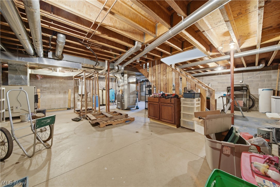 12159 Lawndell Road SW Navarre OH 44662