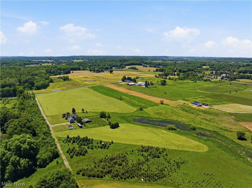 12159 Lawndell Road SW Navarre OH 44662