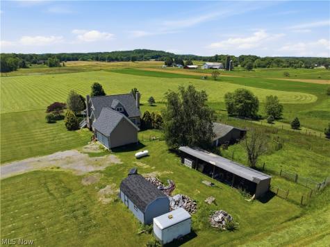 12159 Lawndell Road SW Navarre OH 44662