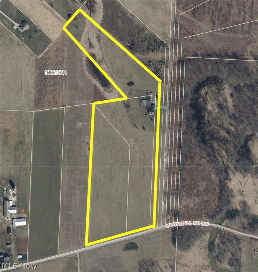 12159 Lawndell Road SW Navarre OH 44662