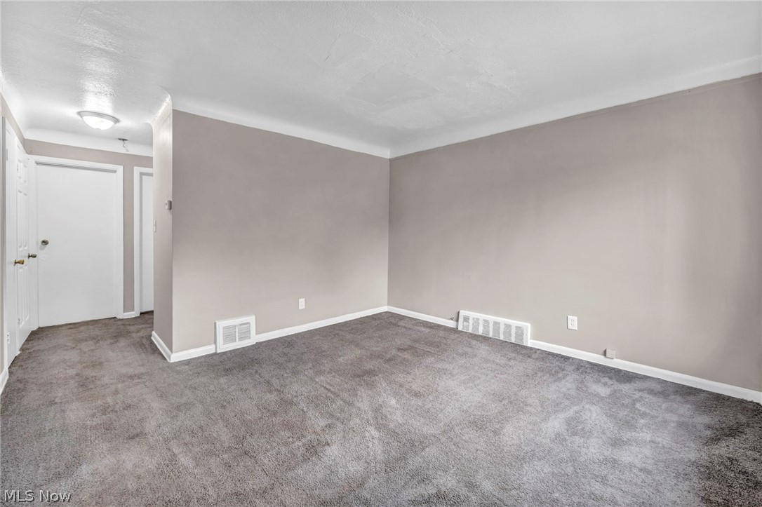 10212 Benham Avenue Cleveland OH 44105