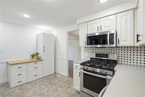 117 River Park Boulevard Munroe Falls OH 44262