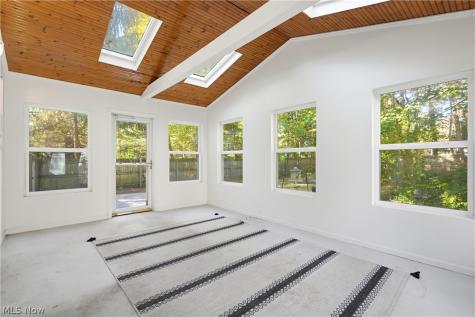 117 River Park Boulevard Munroe Falls OH 44262