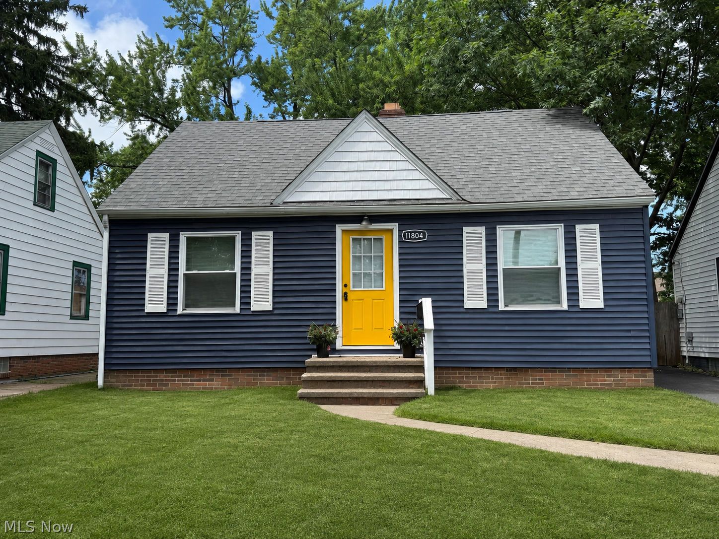 11804 Kensington Avenue Cleveland OH 44111