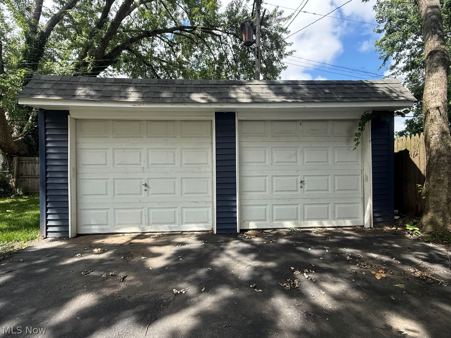 11804 Kensington Avenue Cleveland OH 44111