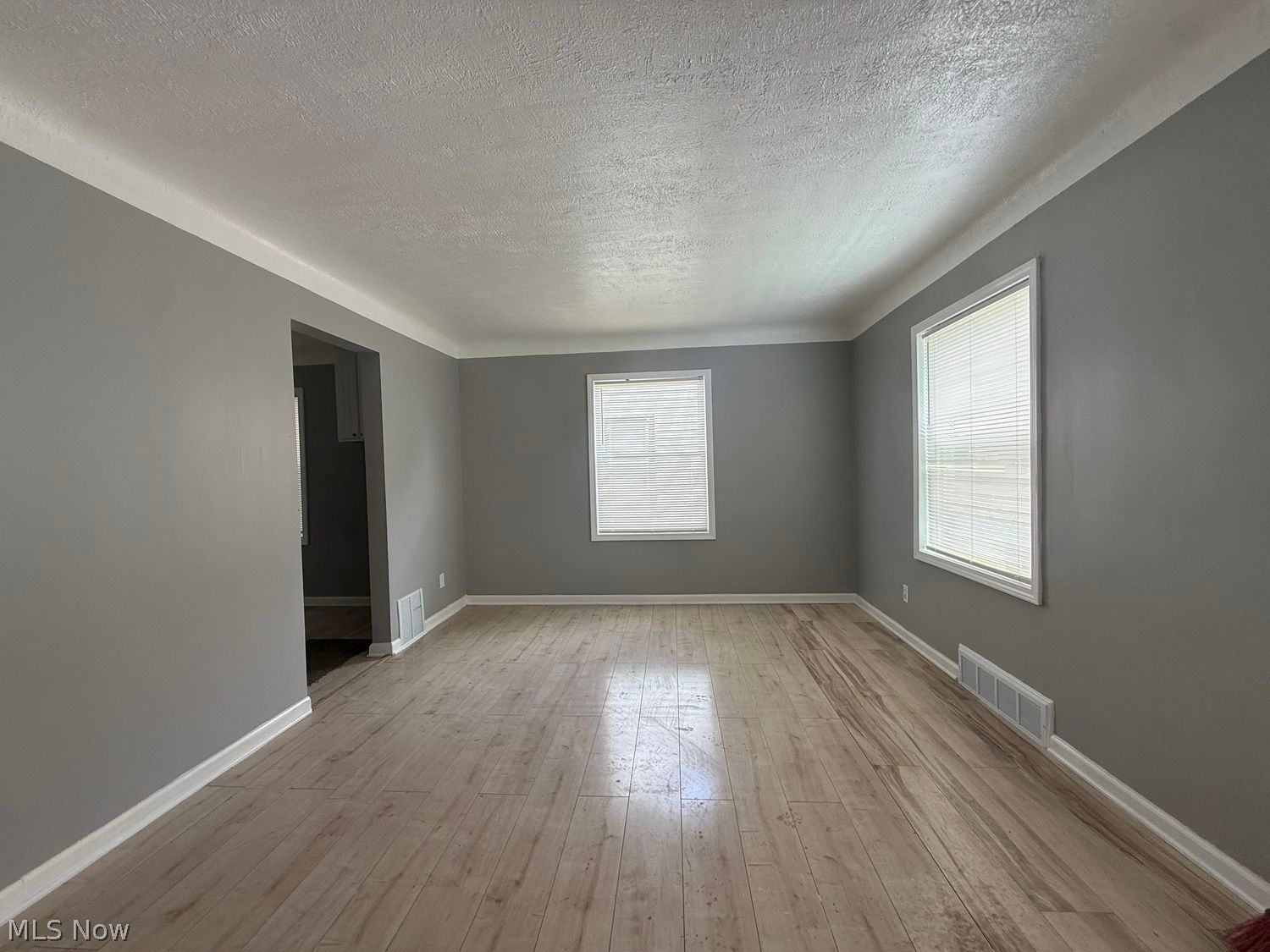 11804 Kensington Avenue Cleveland OH 44111