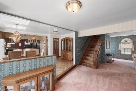 225 Stanmary Drive Berea OH 44017