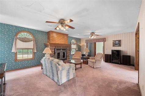 225 Stanmary Drive Berea OH 44017