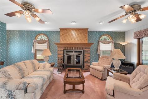 225 Stanmary Drive Berea OH 44017
