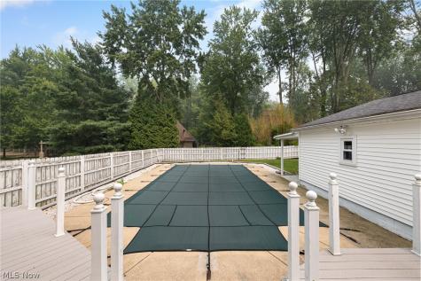 225 Stanmary Drive Berea OH 44017