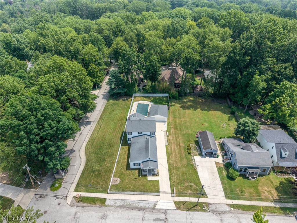 225 Stanmary Drive Berea OH 44017