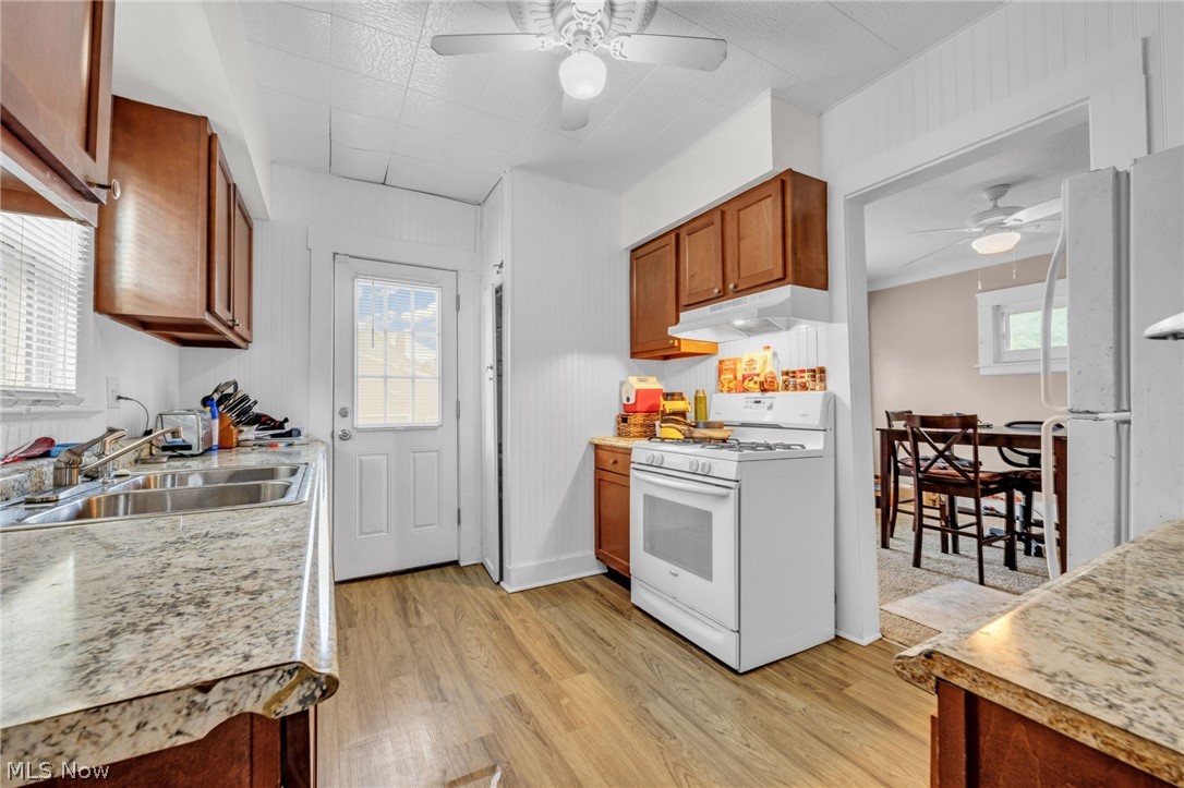 3308 W 88th Street Cleveland OH 44102
