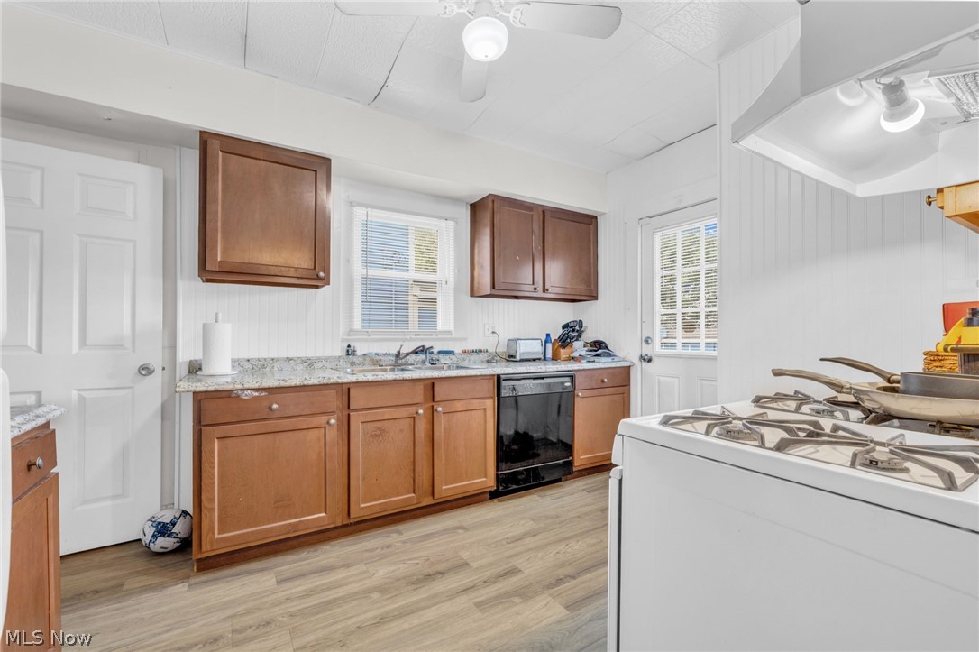 3308 W 88th Street Cleveland OH 44102