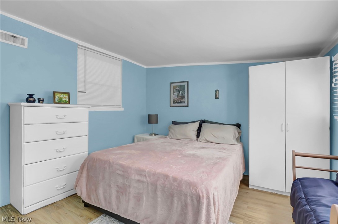 25255 Maple Ridge Road North Olmsted OH 44070