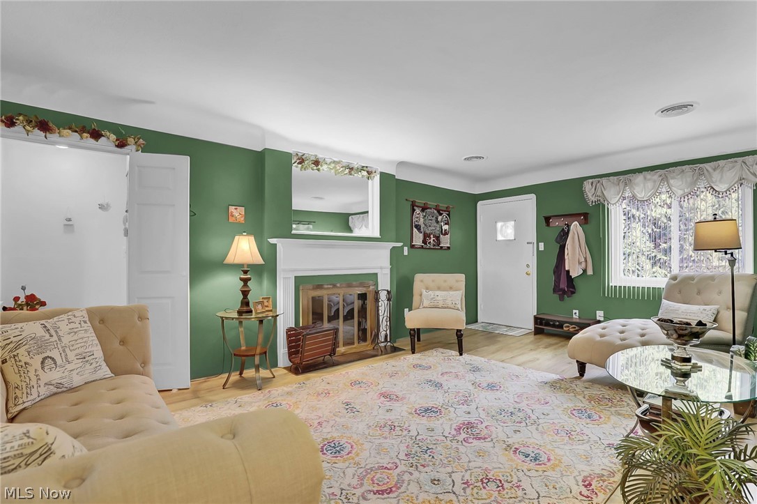 25255 Maple Ridge Road North Olmsted OH 44070