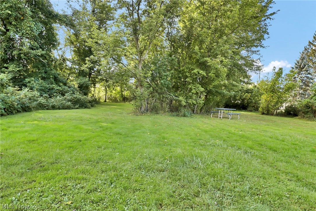 25255 Maple Ridge Road North Olmsted OH 44070