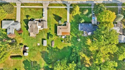 25255 Maple Ridge Road North Olmsted OH 44070