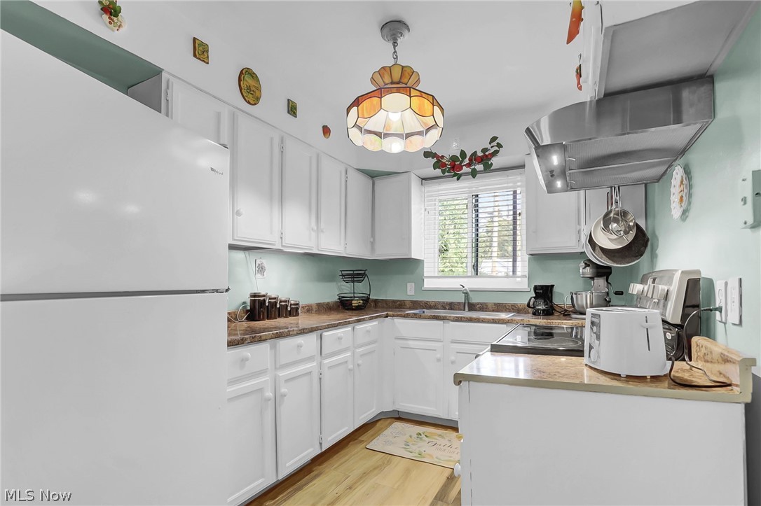 25255 Maple Ridge Road North Olmsted OH 44070