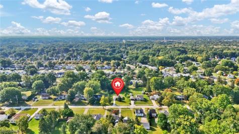25255 Maple Ridge Road North Olmsted OH 44070