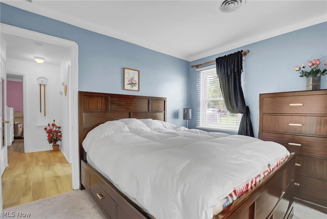 25255 Maple Ridge Road North Olmsted OH 44070