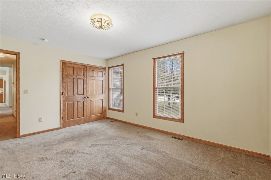 23 Lincoln Drive Shelby OH 44875