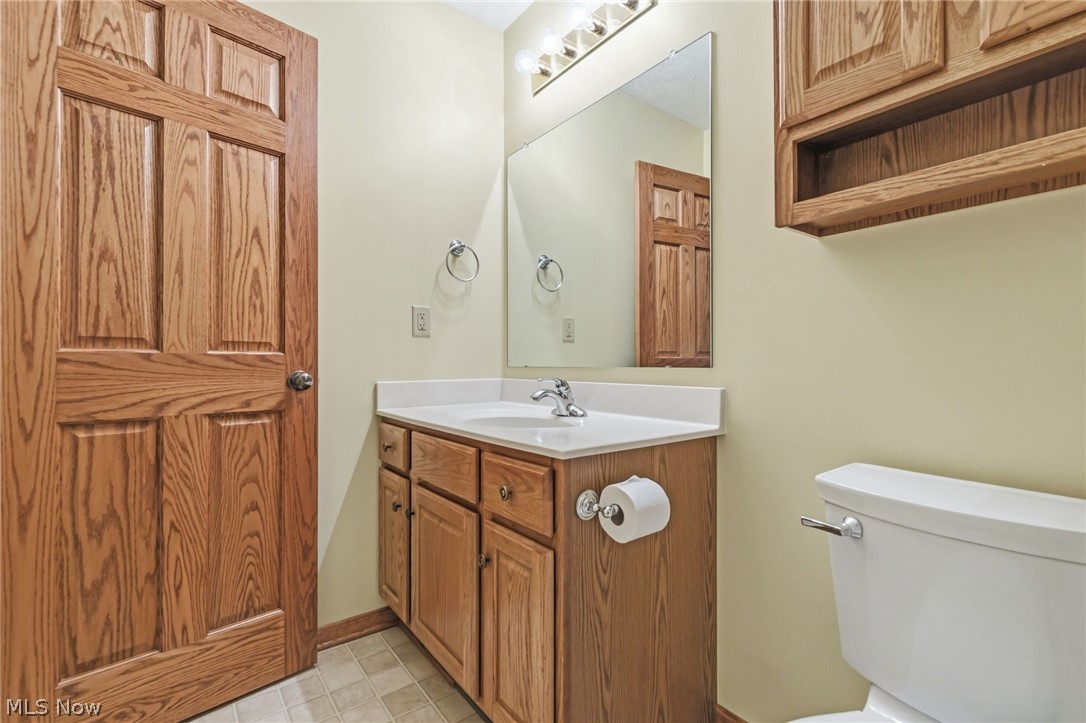 23 Lincoln Drive Shelby OH 44875
