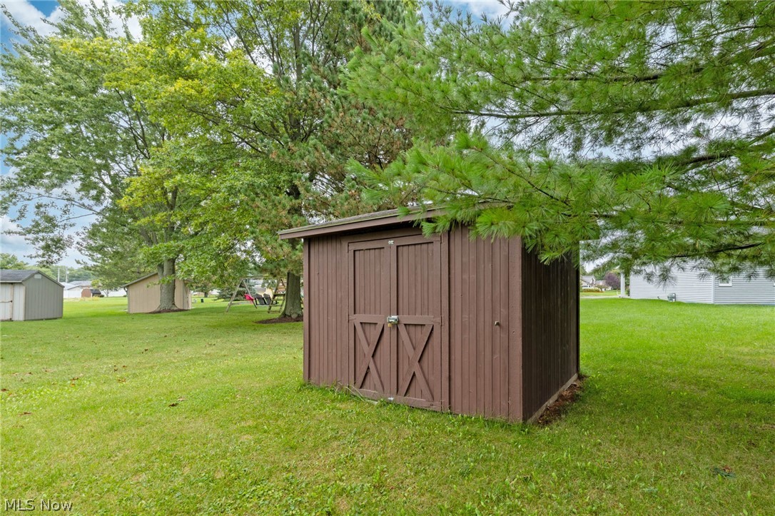 23 Lincoln Drive Shelby OH 44875