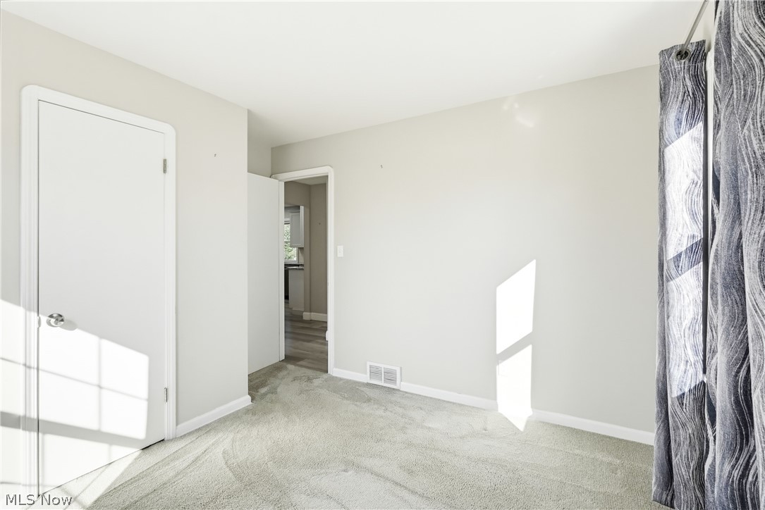 5618 Virginia Avenue Parma OH 44129